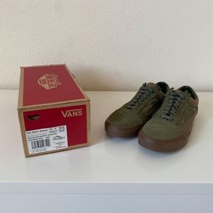Vans Old Skool Men's Canvas/Suede Sneakers